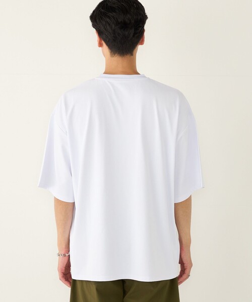 SHIPS Colors（シップス カラーズ）の「SHIPS Colors:〈汗染み防止・遮熱・吸水速乾・UVカット〉ルーズ シルエット T（Tシャツ/カットソー・メンズ・ライトホワイト/ブラック/ベージュ・LARGE/X-LARGE/MEDIUM）」の17枚目の写真