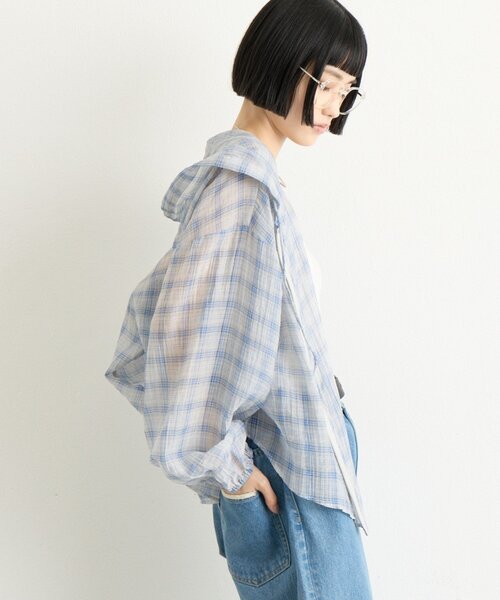 CIAOPANIC TYPY(チャオパニックティピー)の「∴シアークロップドジップチェックフードシャツ(シャツ/ブラウス・レディース・ブラウン/グリーン/ブルー/オフホワイト・ONE SIZE)」の22枚目の写真