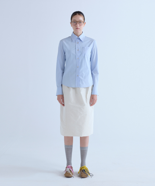 VOYONN（ボヨン）の「ボヨン 80番手 スリムフィット シャツ ソフトブルー 0181（シャツ/ブラウス・レディース・ブルー・LARGE/MEDIUM/SMALL）」の3枚目の写真