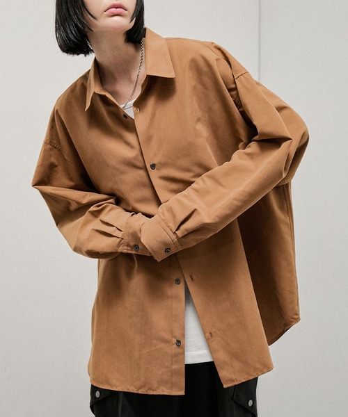 Alfred Alex(アルフレッドアレックス)の「【Alfred Alex】Oversized Textured Shirt / オーバーサイズ テクスチャー 長袖シャツ(シャツ/ブラウス・メンズ・スミクロ/キャメル/ブラウン・M/L)」の3枚目の写真