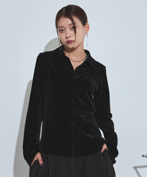 PAGEBOY(ページボーイ)の「クールベロアコンパクトシャツ【接触冷感】(シャツ/ブラウス・レディース・ブラック/ダークブラウン・FREE)」の3枚目の写真