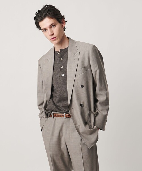 UNITED ARROWS(ユナイテッドアローズ)の「ワンフォーティー サテン オーディナリー ダブル 6ボタン テーラードジャケット(テーラードジャケット・メンズ・ベージュ/ダークグレー・M/S/XL/L)」の4枚目の写真