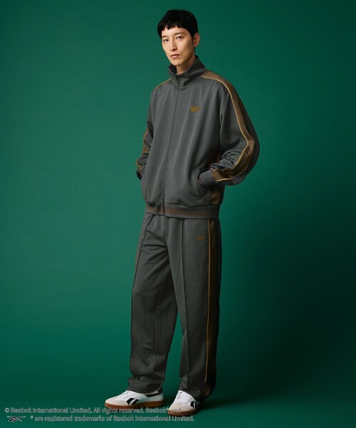Reebok(リーボック)の「Reebok(リーボック)別注ジャージトラックパンツ(その他パンツ・メンズ・ダークブラウン/ダークグレー・XL/L/M/S)」の4枚目の写真