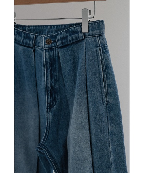 tento(テント)の「Tucked Barrel-Leg Jeans(デニムパンツ・レディース・ブルー/ブラック・36/38)」の15枚目の写真