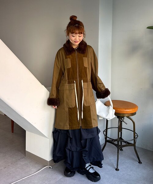 CIAOPANIC(チャオパニック)の「【UNESS/ユーネス】コーデュロイ切替モッズボアコート(ブルゾン・レディース・カーキ/ブラック・FREE)」の19枚目の写真