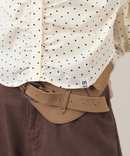apres jour mignon(アプレジュールミニョン)の「アソート柄シャーリングシャツ(シャツ/ブラウス・レディース・ベージュ/チャコールグレー/ブラウン系その他/オフホワイト・LARGE/フリー)」の7枚目の写真