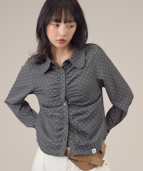 apres jour mignon(アプレジュールミニョン)の「アソート柄シャーリングシャツ(シャツ/ブラウス・レディース・ベージュ/チャコールグレー/ブラウン系その他/オフホワイト・LARGE/フリー)」の12枚目の写真