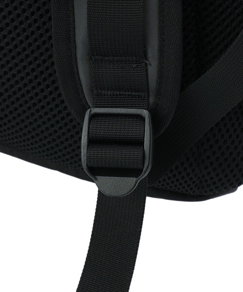 DANTON(ダントン)の「MONT FARON 27 - Polyester Twill 27L Backpack(バックパック/リュック・レディース・グレー/オリーブ/ブラック・-)」の9枚目の写真