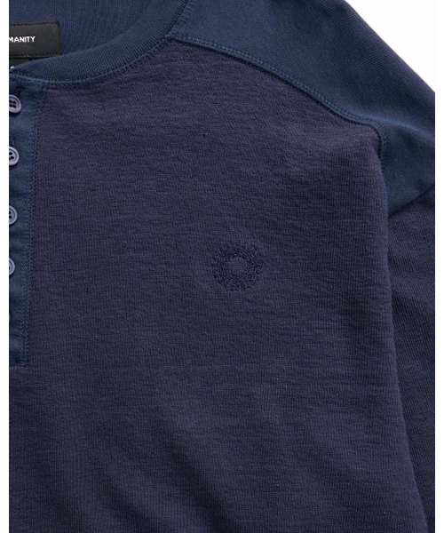 999HUMANITY(999ヒューマニティ)の「エブリデイヘンリーネックロングスリーブTシャツ(ネイビー)(Tシャツ/カットソー・メンズ・その他・1(S)/2(M)/3(L))」の6枚目の写真