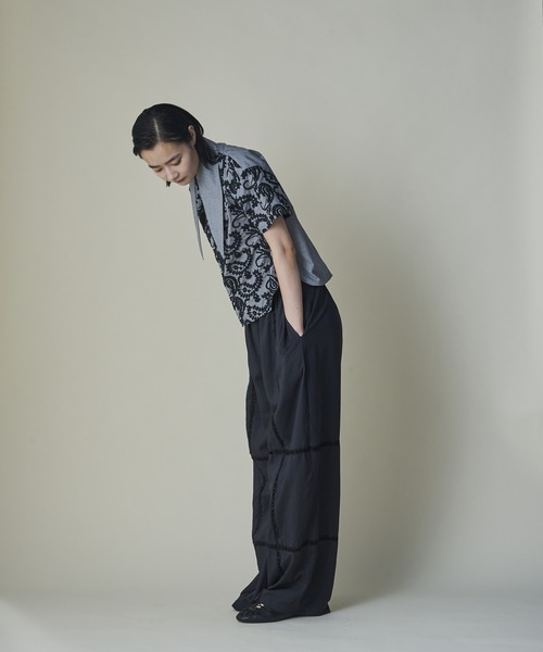 mintdesigns(ミントデザインズ)の「Layered Paisley Tie Collar Shirt(シャツ/ブラウス・レディース・ブラック/サックスブルー・ONESIZE)」の6枚目の写真