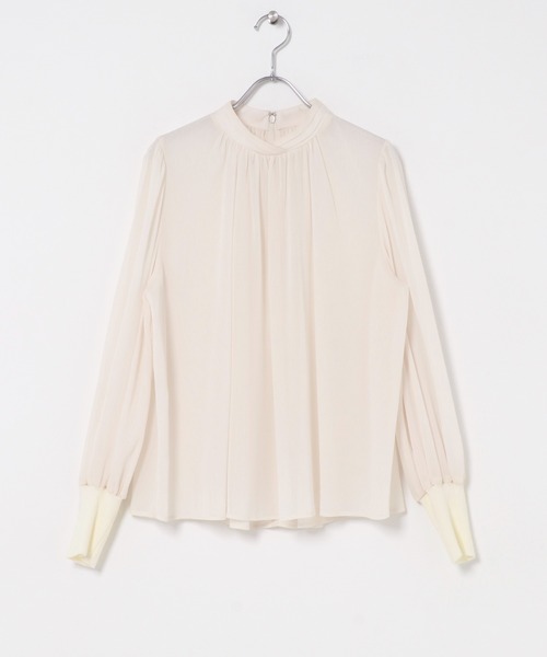 URBAN RESEARCH ROSSO WOMEN(アーバンリサーチ ロッソ)の「ハイネックボリュームスリーブブラウス(シャツ/ブラウス・レディース・ピンク/ブラック/アイボリー・FREE)」の4枚目の写真