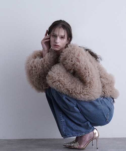 atlo(アトロ)の「チュールフリル ジャケット パーティードレス セレモニー ミドル丈&袖あり 結婚式二次会 デイリー お呼ばれ オケージョンドレス 同窓会成人式(ノーカラージャケット・レディース・チャコール/アイボリー/グレー/ベージュ・FREE)」の19枚目の写真