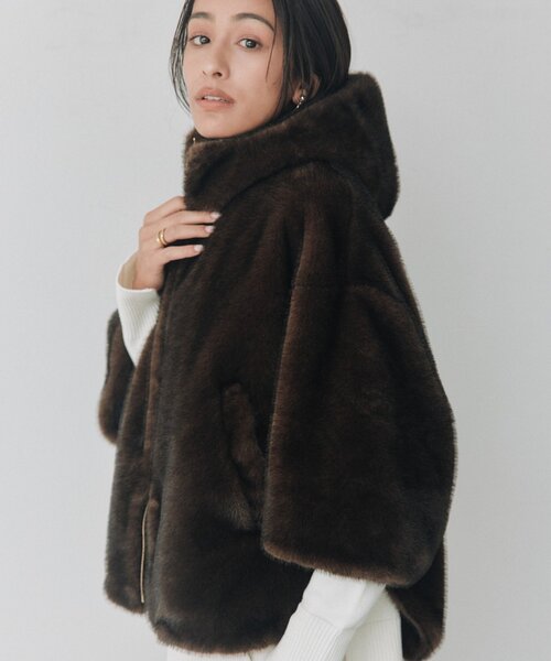 RIVE DROITE(リヴドロワ)の「エコファーポンチョコート(秋服/冬服)(ポンチョ・レディース・ブラウン/グレー系その他・FREE)」の8枚目の写真