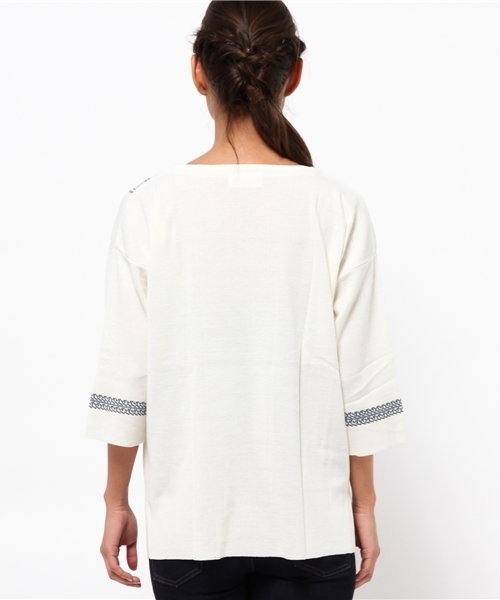 PLAIN CLOTHING（プレーンクロージング）の「額縁ニット【PLAIN CLOTHING】（その他トップス・レディース・アイボリー/ネイビー・FREE）」の5枚目の写真