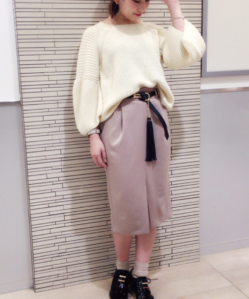 mysty woman（ミスティウーマン）の「アクリルウール畦編み袖タックプルオーバー（ニット/セーター・レディース・アイボリー/ブル－グレ－/ベージュ/ネイビー・FREE）」の12枚目の写真