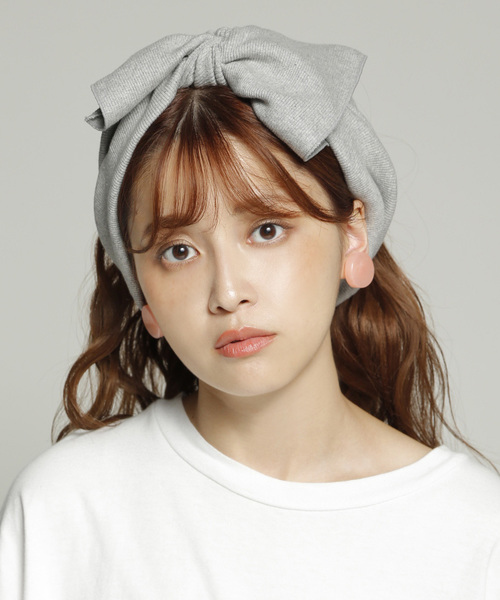 PLAIN CLOTHING（プレーンクロージング）の「【太めフォルムで小顔効果】人気の6カラー☆リブBIGリボンヘアバンド（ヘアバンド・レディース・ライトグレー/ピンク/ブラック/アイボリー/グレー/ネイビー/ベージュ・FREE）」の11枚目の写真