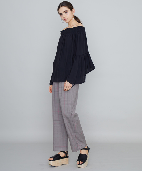 UNITED TOKYO(ユナイテッドトウキョウ)の「グレンチェックワイドテーパードパンツ(スラックス・レディース・ブラウン/グレー・1/2)」の20枚目の写真