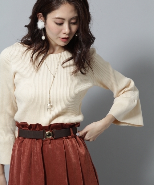 Andemiu(アンデミュウ)の「【WEB限定】ボーダーソデフリルニット781503(ニット/セーター・レディース・グリーン/イエロー/オフホワイト/ブラック・FREE)」の3枚目の写真