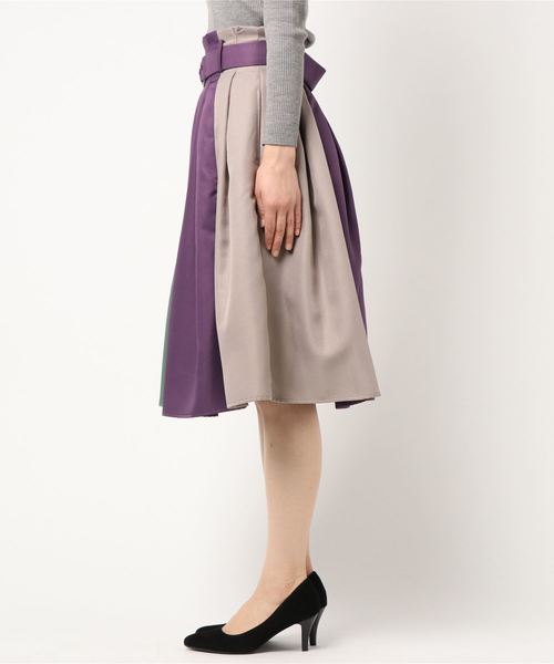 REDYAZEL（レディアゼル）の「【TVオンエアー】カラーブロック配色スカート　◆（スカート・レディース・パープル/イエロー/グリーン/ネイビー/カーキ・SMALL/MEDIUM）」の7枚目の写真