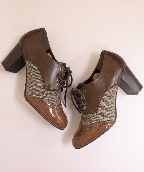 byあしながおじさん（バイアシナガオジサン）の「◆ byあしながおじさん ◆ レースアップパンプス 8570061（パンプス・レディース・ブラック系その他/ブラウン/ブラック・23.0cm/24.0cm/24.5cm/22.5cm/23.5cm）」の3枚目の写真