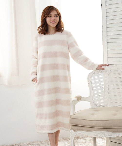 Flora ブルーミングフローラ のファッション アンダーウェア セール Blooming Floraモコモコロングワンピース ルームウェア パジャマ Blooming Blooming