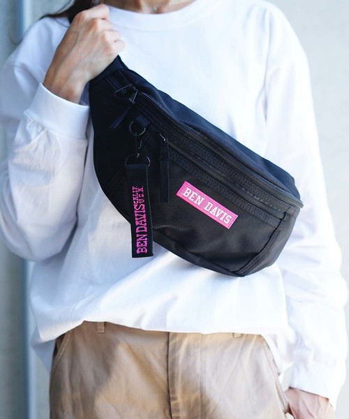 BEN DAVIS（ベンデイビス）の「【BEN DAVIS/ベンデイビス】普段遣い抜群なヘビロテデザイン ワンポイントブランドロゴ入り ユニセックスデザイン ブランドネームリボン付き ウエストバッグ（ボディバッグ/ウエストポーチ・メンズ・ブラック/レッド/ピンク/ネイビー/ライトピンク/スミクロ/ライトパープル/イエロー/パープル/グリーン/レッド系その他・FREE）」の9枚目の写真
