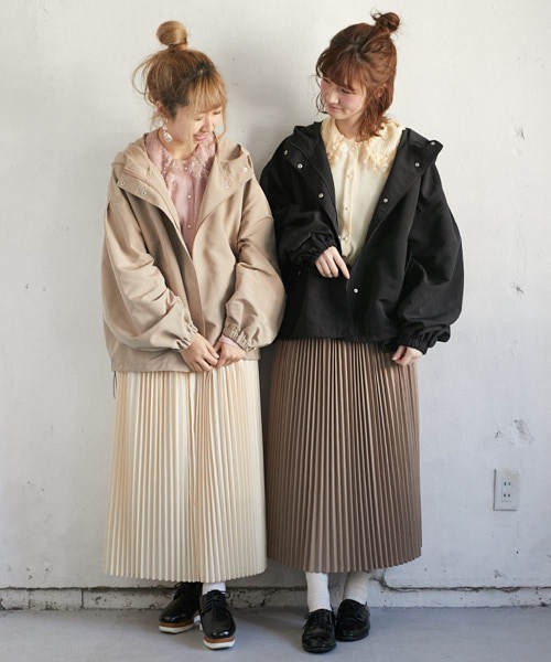 PairPair（ペアペア）の「デシンプリーツスカート（スカート・レディース・ブラック/アイボリー/モカ・FREE）」の6枚目の写真