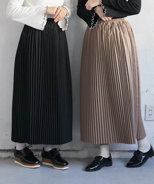 PairPair（ペアペア）の「デシンプリーツスカート（スカート・レディース・ブラック/アイボリー/モカ・FREE）」の8枚目の写真