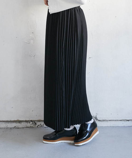 PairPair（ペアペア）の「デシンプリーツスカート（スカート・レディース・ブラック/アイボリー/モカ・FREE）」の19枚目の写真