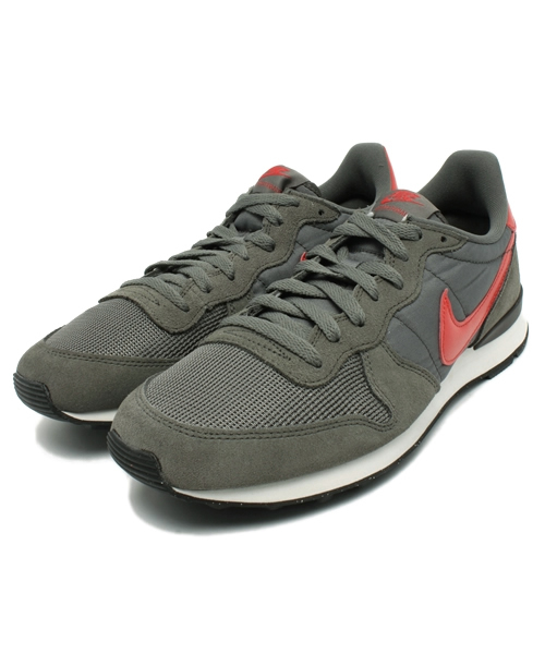 And A（アンドエー）の「NIKE INTERNATIONALIST（スニーカー・メンズ・ブラック/グレー/ブラウン/ブルー・28.0cm/27.0cm/26.0cm）」の3枚目の写真