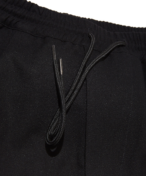 rehacer（レアセル）の「rehacer : Wide Tuck Sarouel Pants / ワイド タック サルエル パンツ（スラックス・メンズ・ブラック/グレー・SMALL/MEDIUM/LARGE）」の7枚目の写真