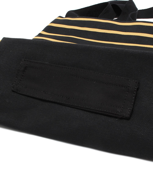 SHIPS for women（シップスフォーウィメン）の「★★2WAY キャンバスロールクラッチ（クラッチバッグ・レディース・ブラック/キャメル・ONE SIZE）」の4枚目の写真