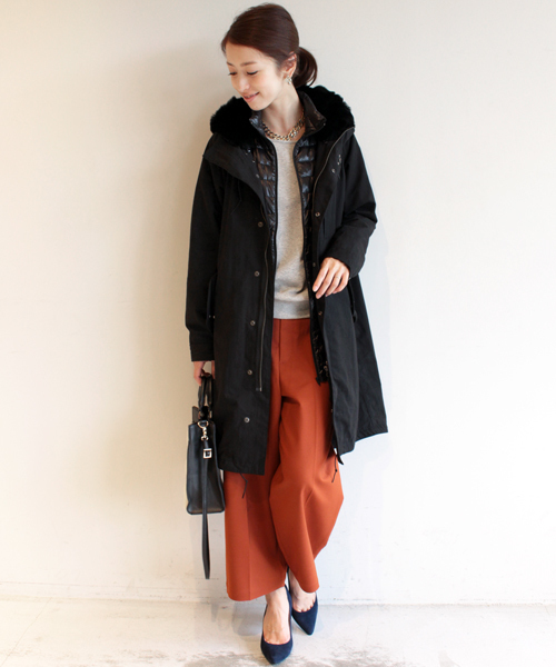 BEAUTY&YOUTH UNITED ARROWS（ビューティーアンドユースユナイテッドアローズ）の「BYBC ∵ラチネフード×ダウンライナー付ミリタリーコート ◆（モッズコート・レディース・ブラック/オリーブ・MEDIUM/SMALL）」の3枚目の写真