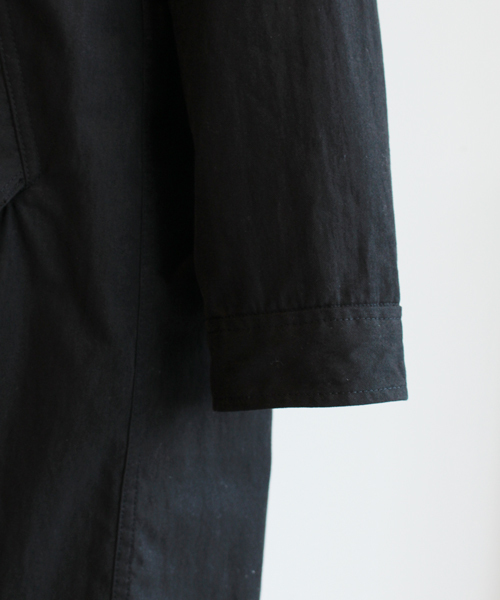 BEAUTY&YOUTH UNITED ARROWS（ビューティーアンドユースユナイテッドアローズ）の「BYBC ∵ラチネフード×ダウンライナー付ミリタリーコート ◆（モッズコート・レディース・ブラック/オリーブ・MEDIUM/SMALL）」の11枚目の写真