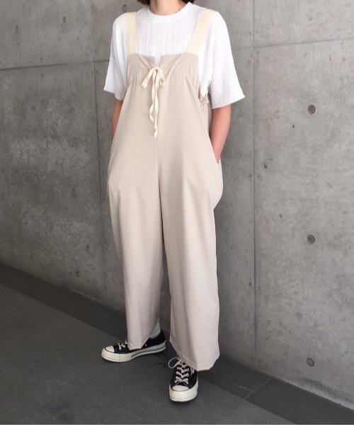 minius（ミニウス）の「ミニウス/サロペット/レディース   ルーズシルエット ロンパース（つなぎ/オールインワン・レディース・ブラック/ベージュ・MEDIUM）」の3枚目の写真