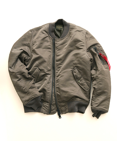 And A（アンドエー）の「MA-1 RIDERS 14 (ALPHA×And A)（ミリタリージャケット・メンズ・ブラック/グレー/カーキ・SMALL/MEDIUM/LARGE）」の5枚目の写真