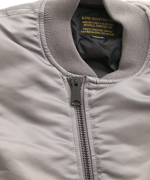 And A（アンドエー）の「MA-1 RIDERS 14 (ALPHA×And A)（ミリタリージャケット・メンズ・ブラック/グレー/カーキ・SMALL/MEDIUM/LARGE）」の13枚目の写真
