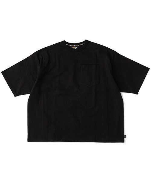 FAT(エフエイティー)の「GIANT(Tシャツ/カットソー・メンズ・パープル/ブラック/ホワイト/グリーン/チャコールグレー・SKINNY(L)/FAT(XL)/TITCH(M)/JUMBO(XXL))」の2枚目の写真