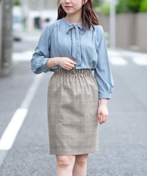 ASTORIA ODIER(アストリアオディール)の「2WAYパールピンボウタイブラウス(シャツ/ブラウス・レディース・ピンクベージュ/ブルーグリーン/ベージュ/ネイビー/ホワイト/ピンク・LARGE/MEDIUM)」の21枚目の写真