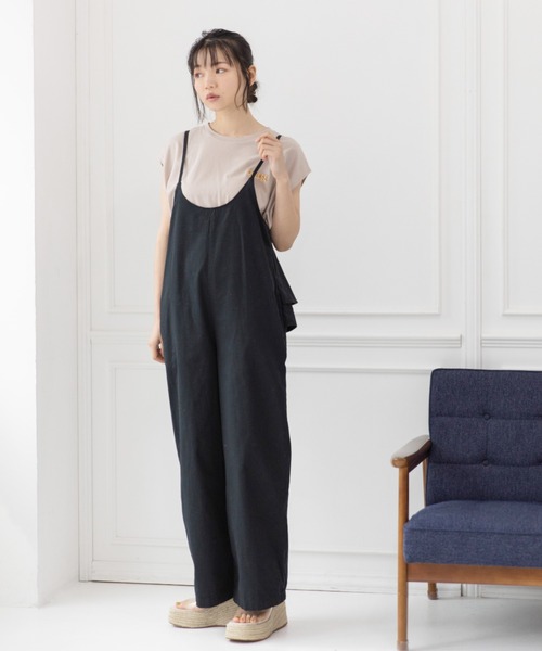 Mysa&Liina（ミーサリーナ）の「２WAYバッグフリルガーリーオールインワン（サロペット/オーバーオール・レディース・ブラック/インディゴブルー/ブルー/サンドベージュ・M）」の5枚目の写真