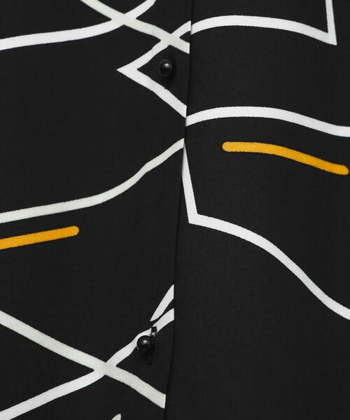 BEAUTY&YOUTH UNITED ARROWS（ビューティーアンドユースユナイテッドアローズ）の「BY∴ ネオンプリントバンドカラーシャツ :（シャツ/ブラウス・レディース・クリーム/ブラック・FREE）」の10枚目の写真