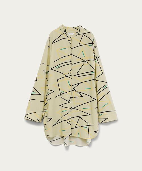 BEAUTY&YOUTH UNITED ARROWS（ビューティーアンドユースユナイテッドアローズ）の「BY∴ ネオンプリントバンドカラーシャツ :（シャツ/ブラウス・レディース・クリーム/ブラック・FREE）」の4枚目の写真