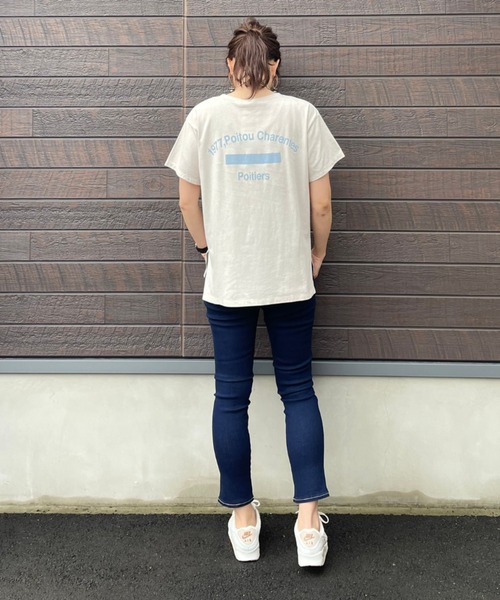 SLURR（スラ―）の「カレッジプリントクルーネックビッグTシャツ（Tシャツ/カットソー・レディース・チャコールグレー/オフホワイト/ライトベージュ・FREE）」の16枚目の写真
