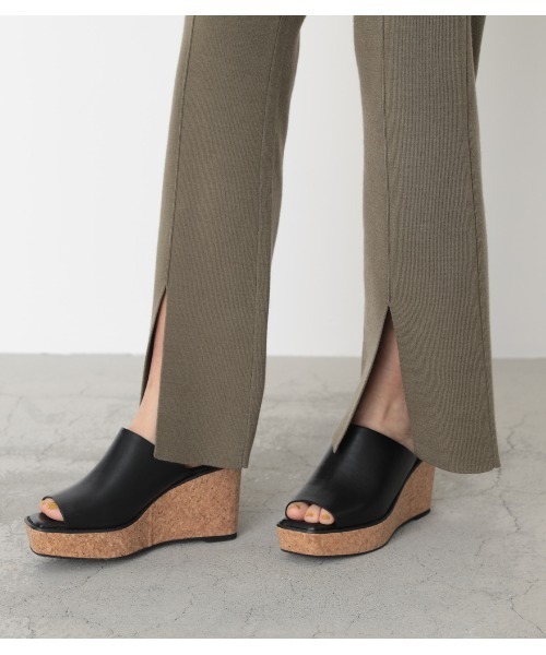 AZUL by moussy（アズールバイマウジー）の「CORK WEDGE SANDALS/コルクウェッジサンダル（サンダル・レディース・ブラック/グレー系その他/シルバー・SMALL/MEDIUM/LARGE）」の13枚目の写真