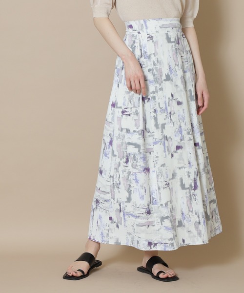 N.(N. Natural Beauty Basic)(エヌエヌナチュラルビューティーベーシック)の「【S Size Line】◆ブラッシュプリントマキシスカート(スカート・レディース・グレー系/ベージュ系・SMALL/MEDIUM)」の4枚目の写真