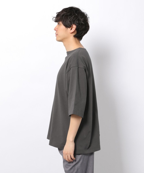 LAKOLE(ラコレ)の「度詰めクロップドバスクTシャツ / 932085(Tシャツ/カットソー・メンズ・サックスブルー/グレー/ホワイト/ブラック/オフホワイト・MEDIUM/LARGE)」の6枚目の写真