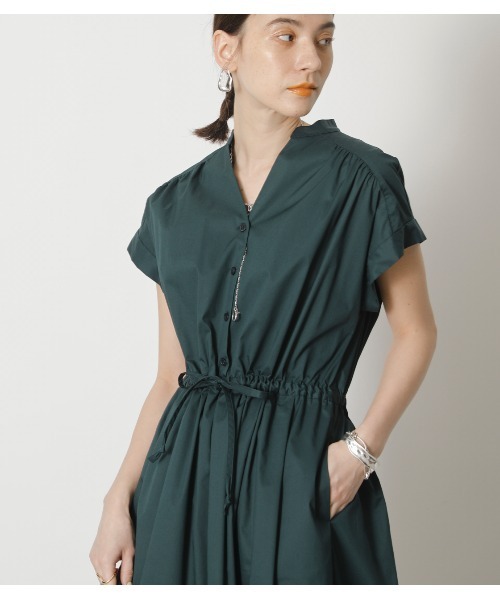 crie conforto（クリーコンフォルト）の「バックポイントウエストギャザーワンピース（ワンピース・レディース・ダークグリーン/ベージュ/ダークネイビー・SMALL/MEDIUM/LARGE）」の20枚目の写真