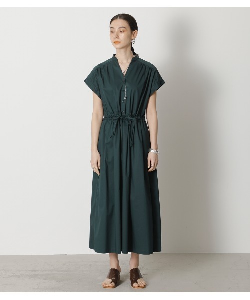 crie conforto（クリーコンフォルト）の「バックポイントウエストギャザーワンピース（ワンピース・レディース・ダークグリーン/ベージュ/ダークネイビー・SMALL/MEDIUM/LARGE）」の5枚目の写真