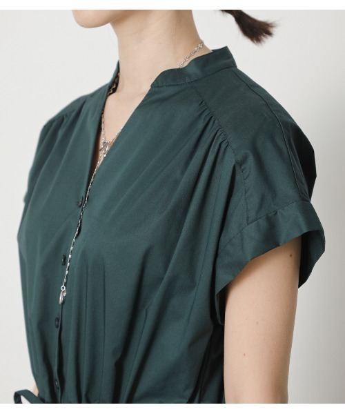 crie conforto（クリーコンフォルト）の「バックポイントウエストギャザーワンピース（ワンピース・レディース・ダークグリーン/ベージュ/ダークネイビー・SMALL/MEDIUM/LARGE）」の17枚目の写真