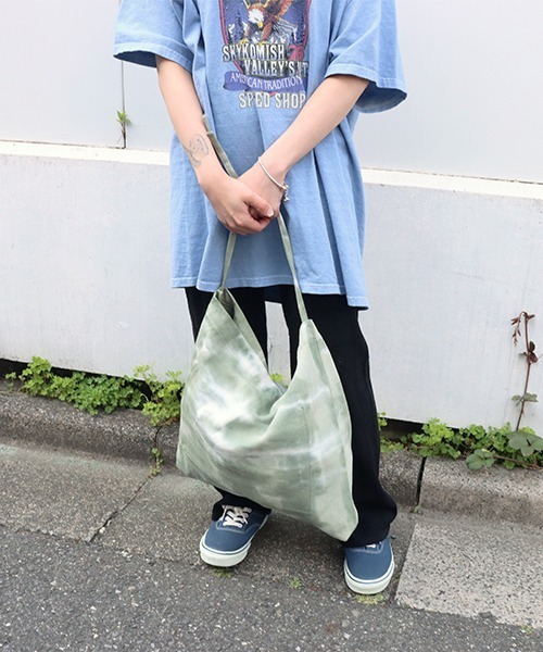 Factor=（ファクターイコール）の「タイダイウォッシュショルダーバッグ（トートバッグ・レディース・オレンジ/カーキ/ブルー・FREE）」の12枚目の写真